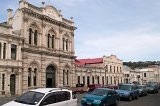 1651 - Oamaru buildings and classic cars