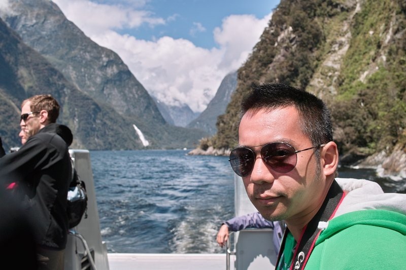 2299 - Jack on the Milford Sound cruise