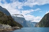 2390 - Milford Sound cruise view